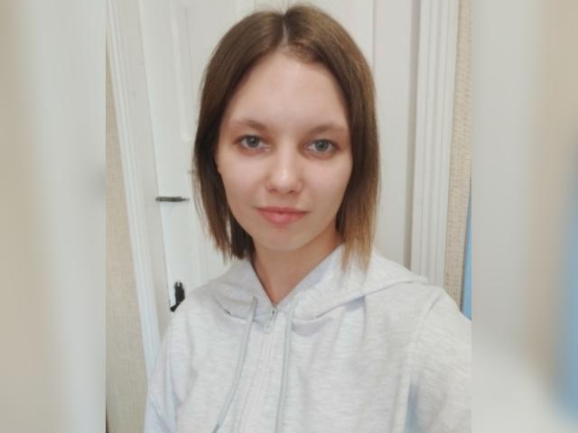 Why not cam2cam with JuliettePearl: Exercise