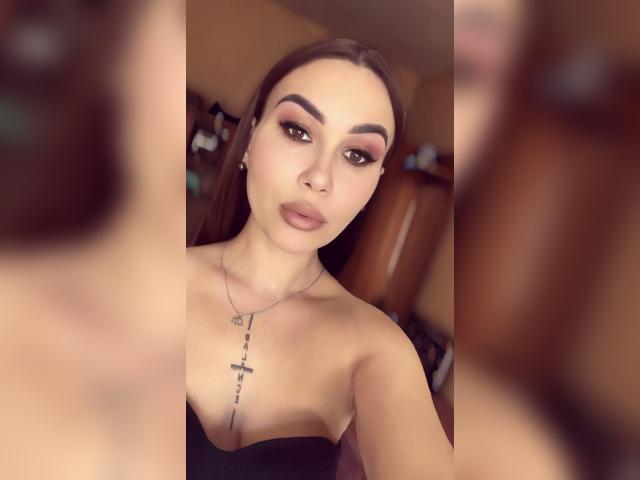 Why not cam2cam with LiyaLiya: Cooking