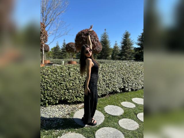Adult chat with luuna69