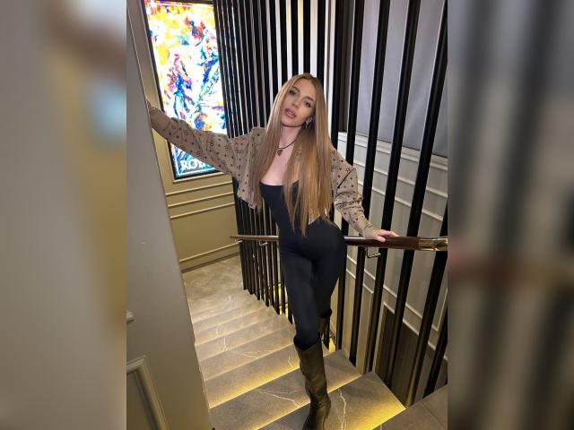 Adult chat with NIKA55