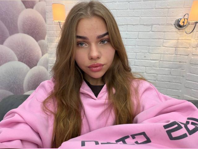 Adult webcam chat with Goldgirl: Outfits