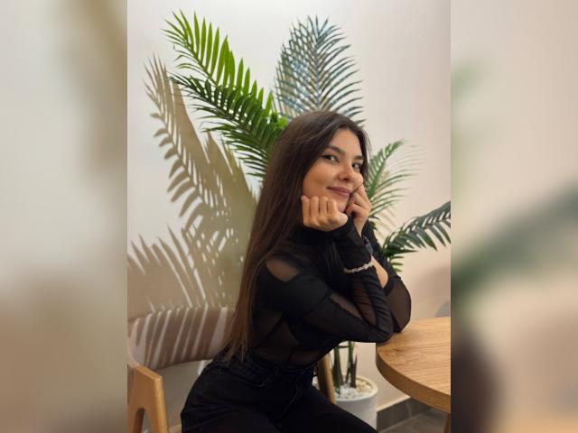 Adult chat with luuna69