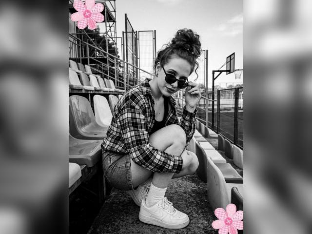 Welcome to cammodel profile for AlyonaFlower: Conversation