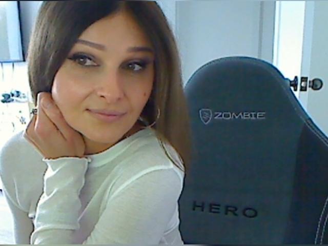 Adult chat with xDeviletex: Humor