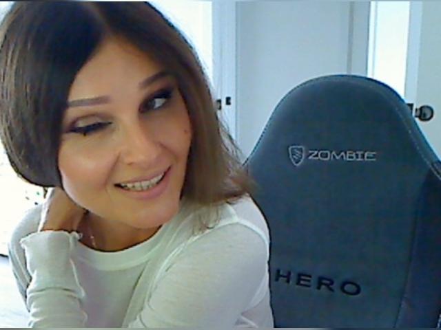 Welcome to cammodel profile for xDeviletex: Fitness