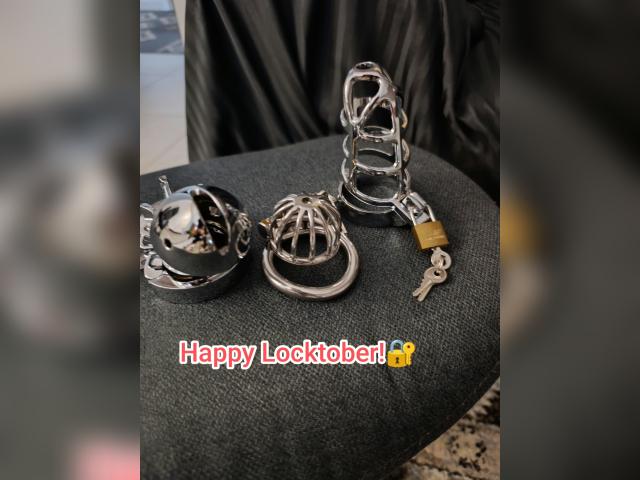 Why not cam2cam with QueenJuliaA: Legs, feet & shoes
