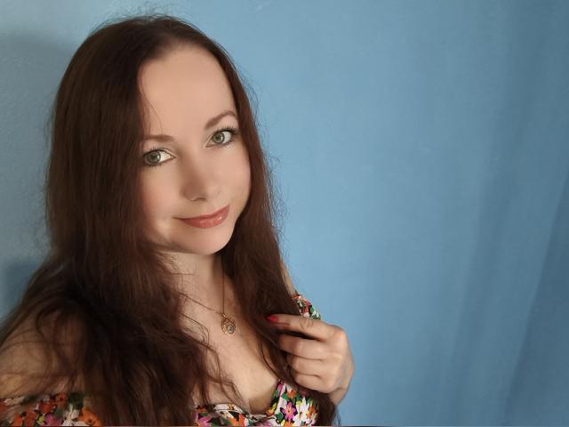Why not cam2cam with CoolNessi: Outdoor Activities