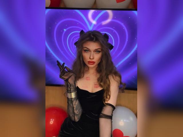 Adult chat with Muse007: Nails