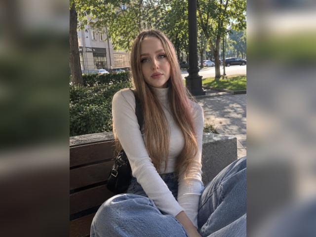 Welcome to cammodel profile for MysticDoll