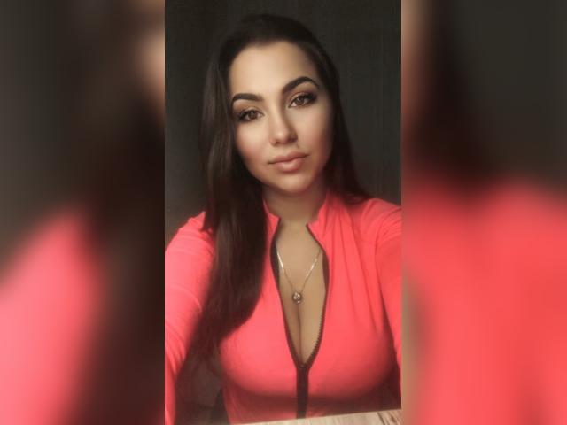 Why not cam2cam with Elaris25