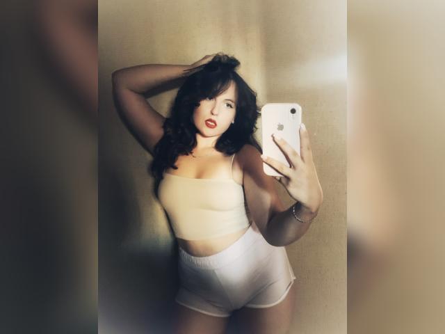 Welcome to cammodel profile for LunaFaye