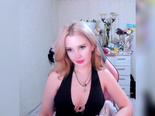 Welcome to cammodel profile for BlondieLisa