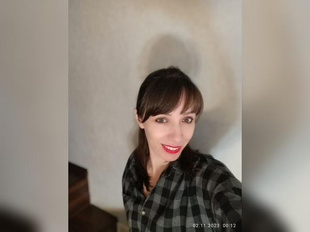 Visit Karlierri profile