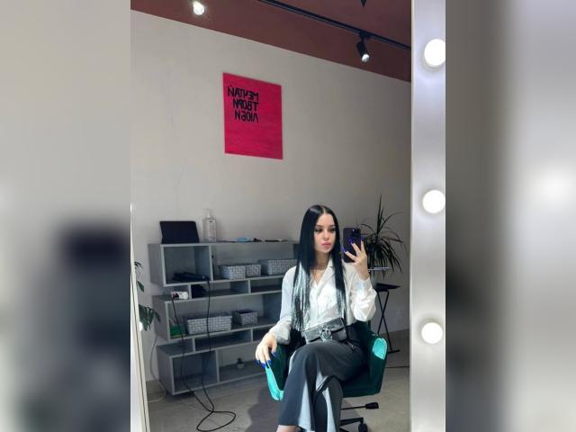 Visit SunnyLina profile