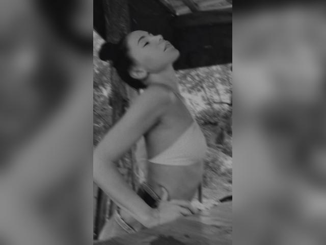 Visit deserFlower profile