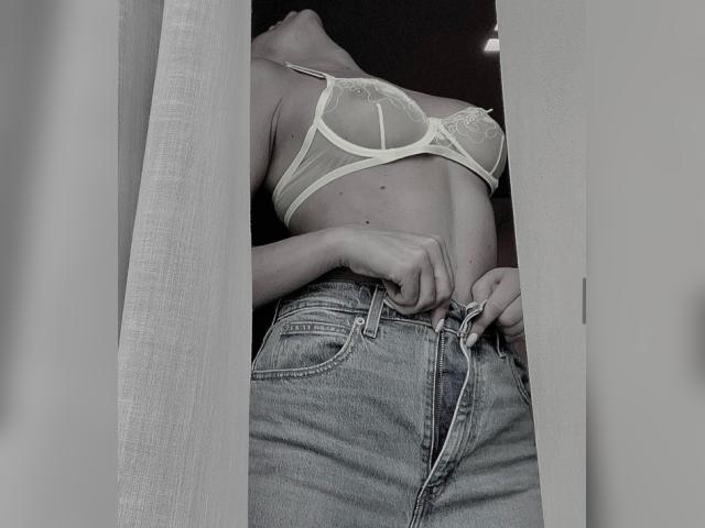 Visit GloriaSS profile