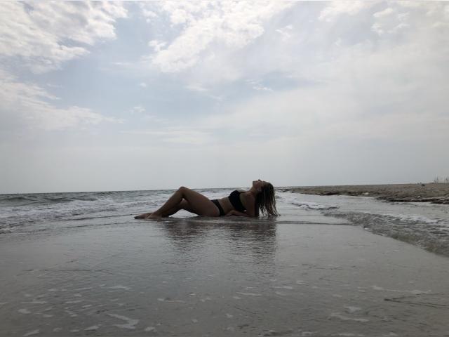 Visit MiaLovely profile