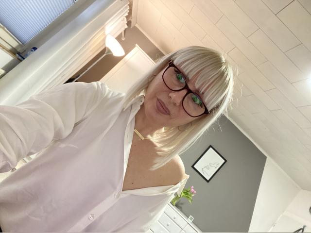 Visit SweetBerry035 profile