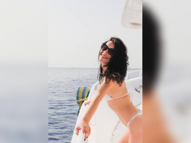 Visit 1BurningHeart profile