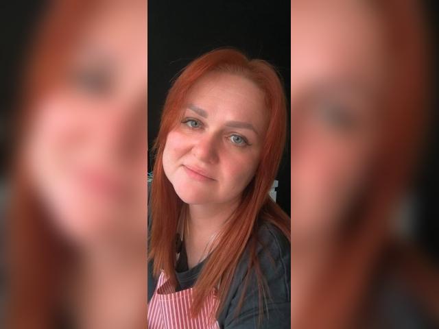 Visit StrawberryDream profile