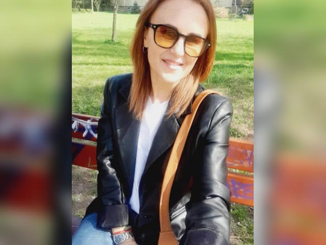 Visit DreamyElle profile