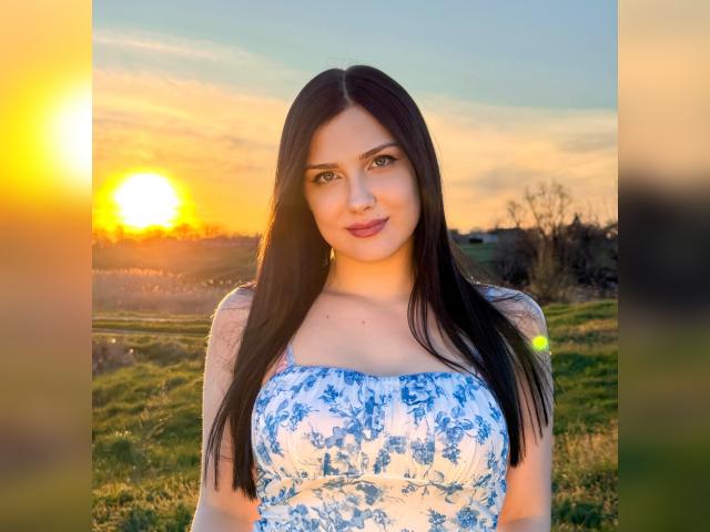 Visit cuteKarinaK profile