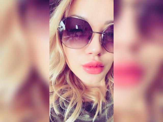 Visit HelenGirll profile