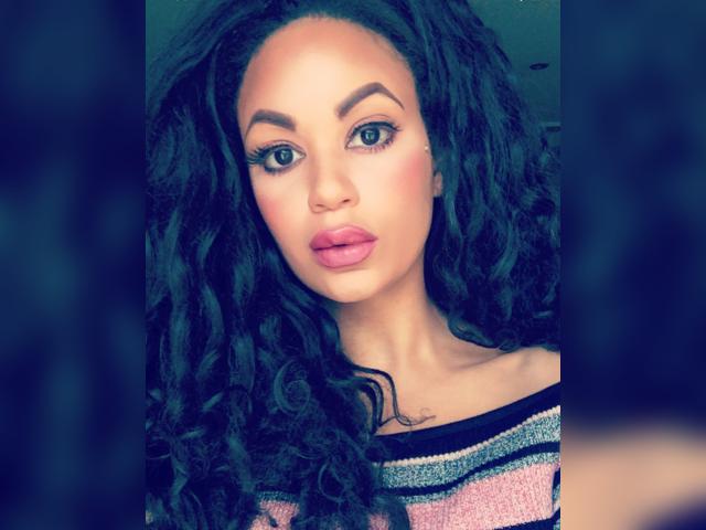 Visit SiennaxFierce profile