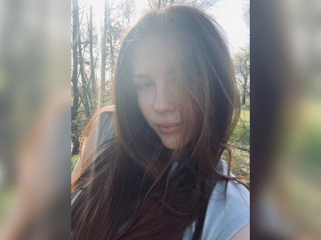Visit GirlLi profile
