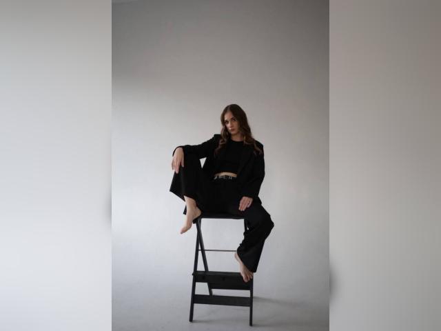 Visit BlissfulElle profile