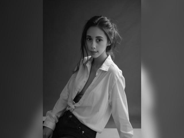 Visit OLi3vija profile