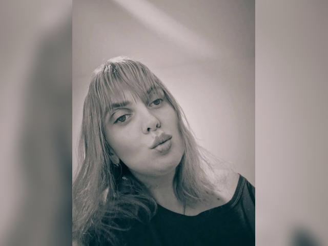 Visit HiddenPearl profile
