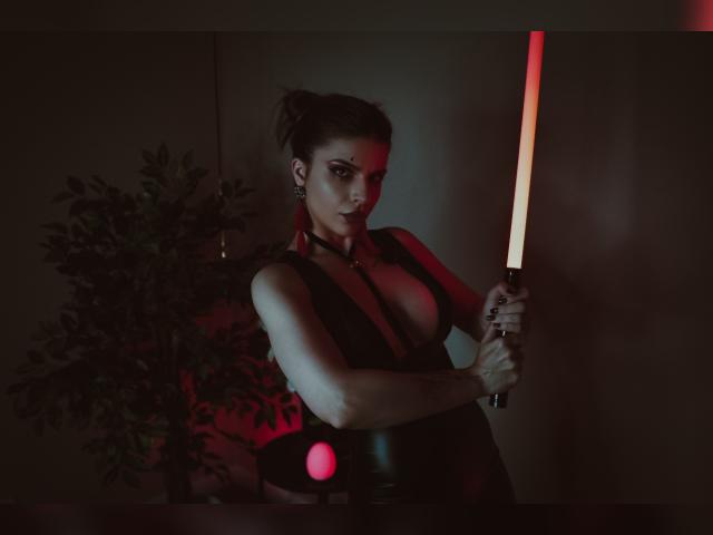 Visit AlexaCreed profile