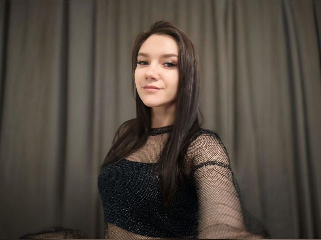 Visit LuckyCutieee profile