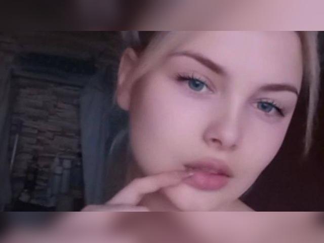 Visit EmiilyEwans profile