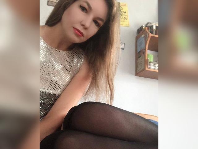 Visit AshleySwon7581 profile