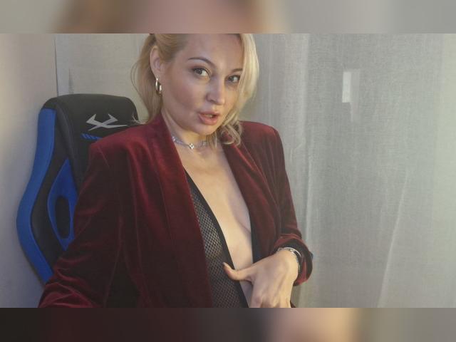 Visit TinaMilstar profile
