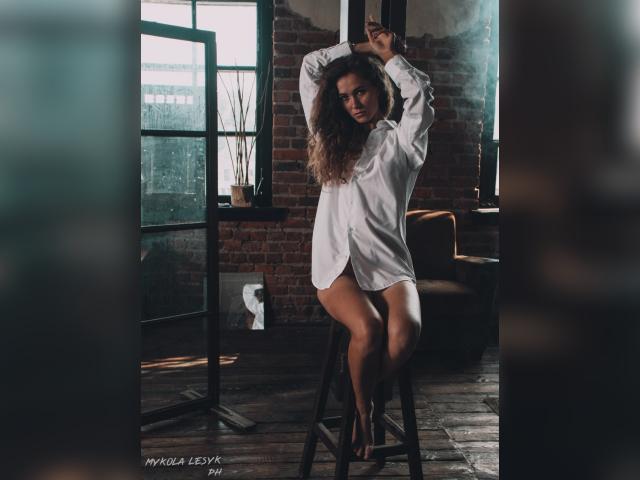 Visit EliElina profile