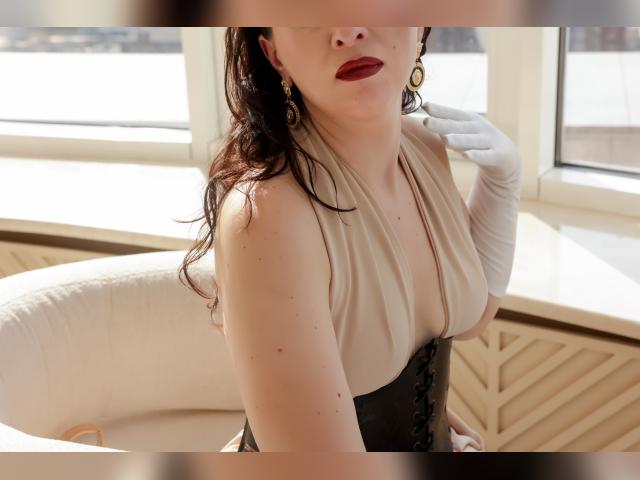 Visit Goddessleathe profile