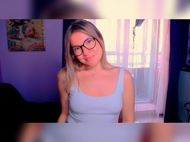 Visit TaylorBre profile