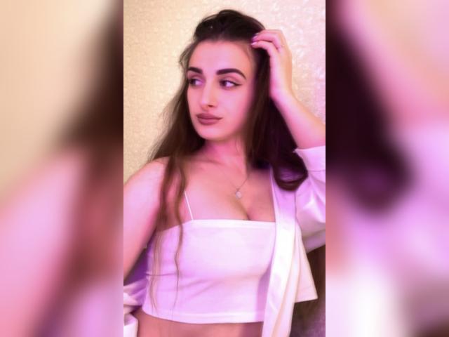 Visit HoneyMira profile