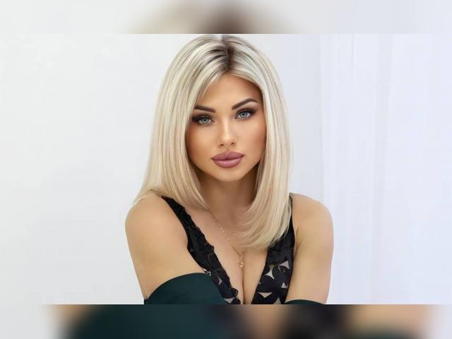 Visit Spacegirlll8 profile