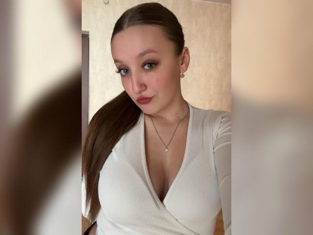 Visit DeliaB37 profile