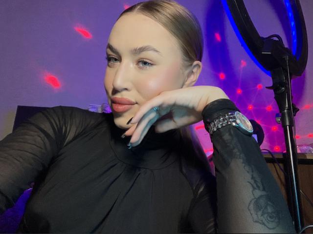 Visit yourstrawberry profile