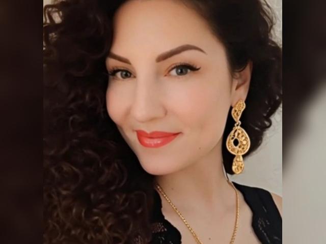 Visit MoonlightLover profile