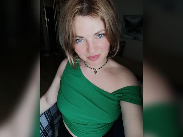 Visit AngelLia profile