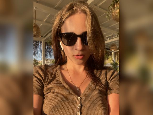 Visit BlissfulElle profile
