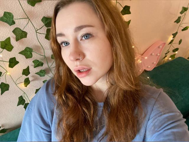 Visit chloennaked profile