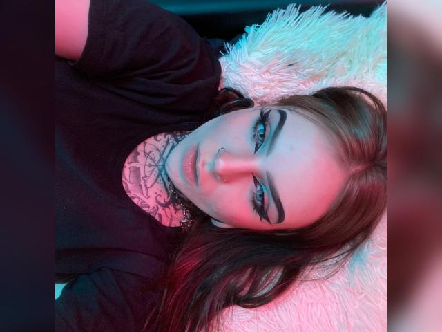 Visit ChelseaMcChiler profile