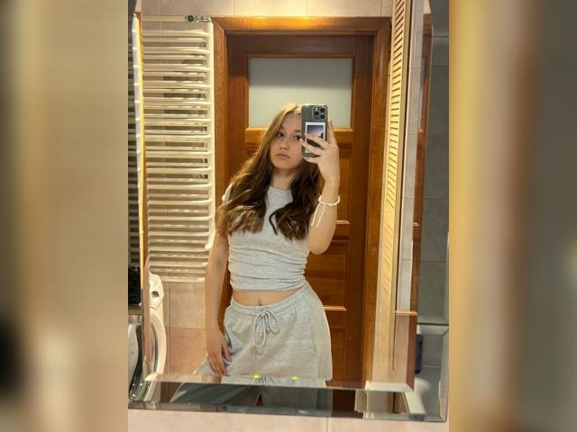 Visit DivineFlirt profile